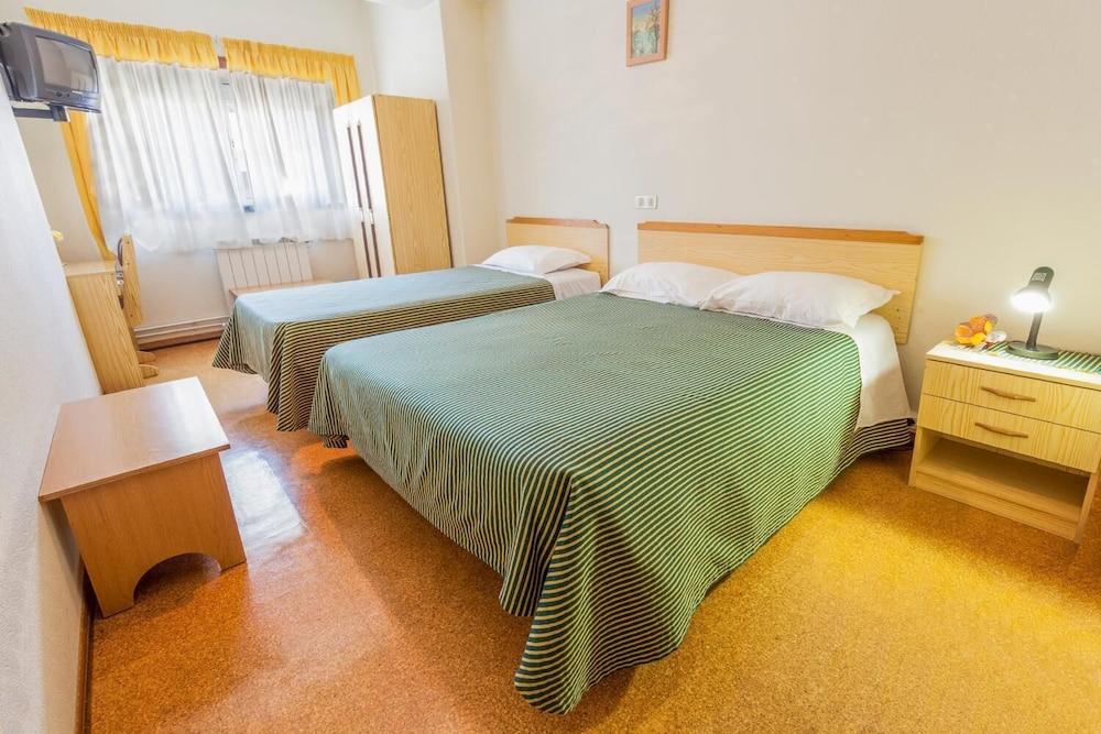 Albergue Pereira Guesthouse Fatima Bagian luar foto