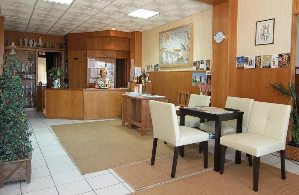 Albergue Pereira Guesthouse Fatima Bagian luar foto