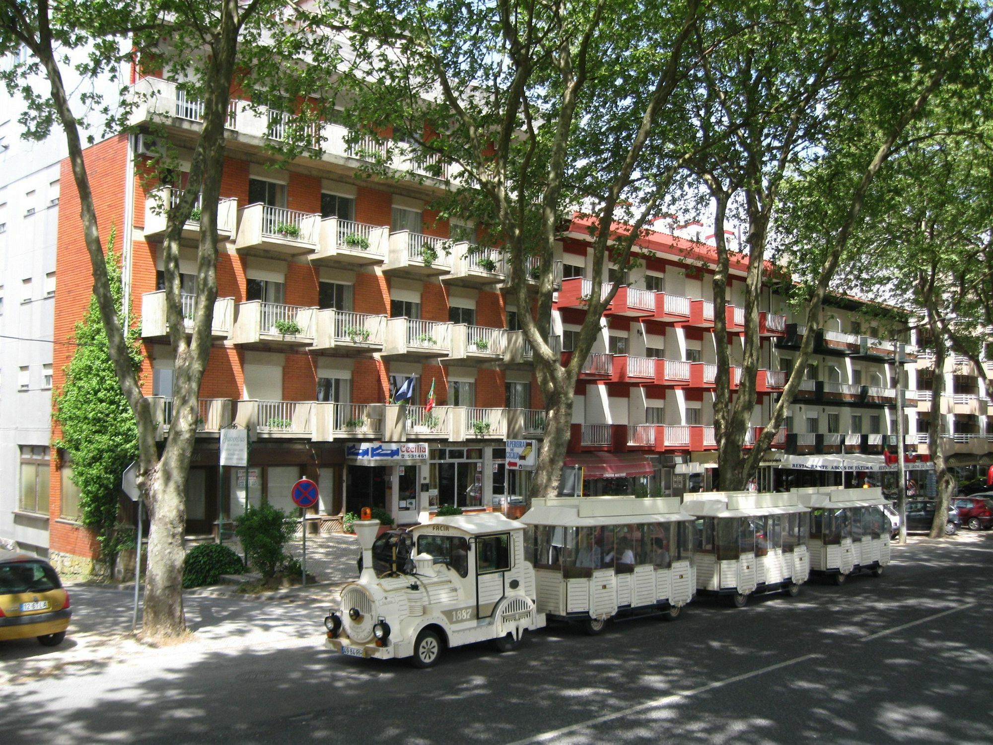 Albergue Pereira Guesthouse Fatima Bagian luar foto